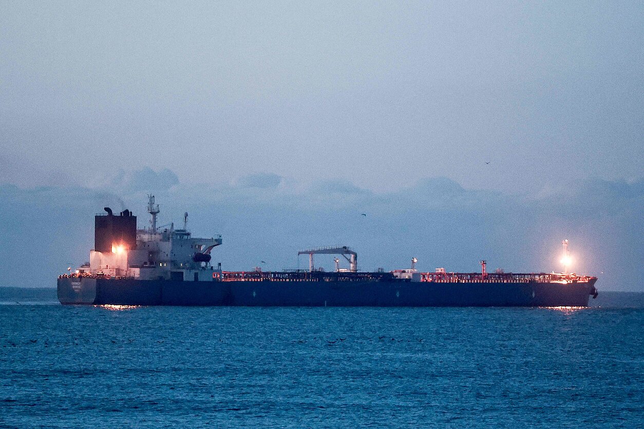 Sankcijos Rusijos naftai paveikė naftos perdirbimo gamyklas Indijoje ir Turkijoje