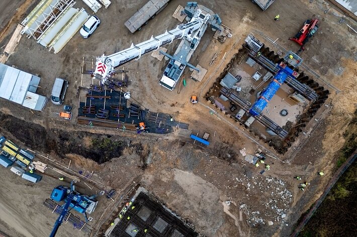 Į grūdinto stiklo gamyklą Jonavoje „Glass LT Fire“ investuos 15 mln. eurų