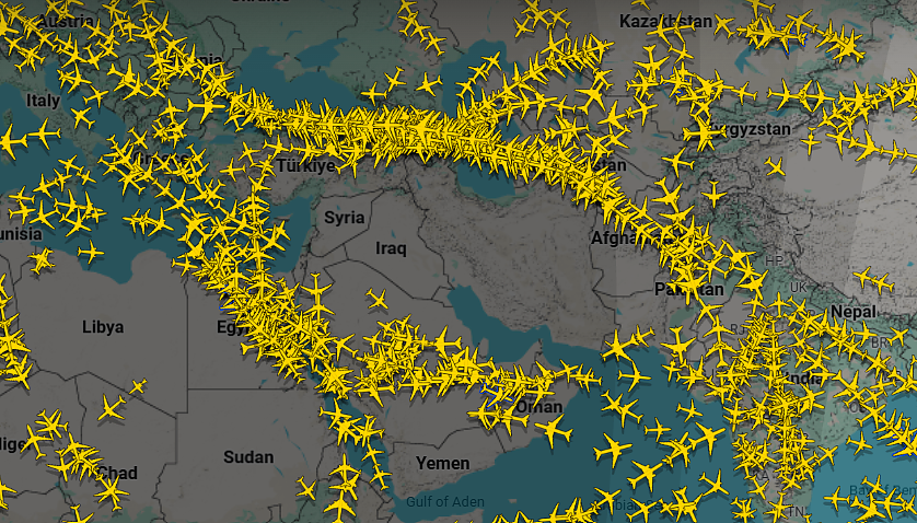 Tūkstančiai atšauktų skrydžių: kaip Irano karas paveikė aviacijos sektorių