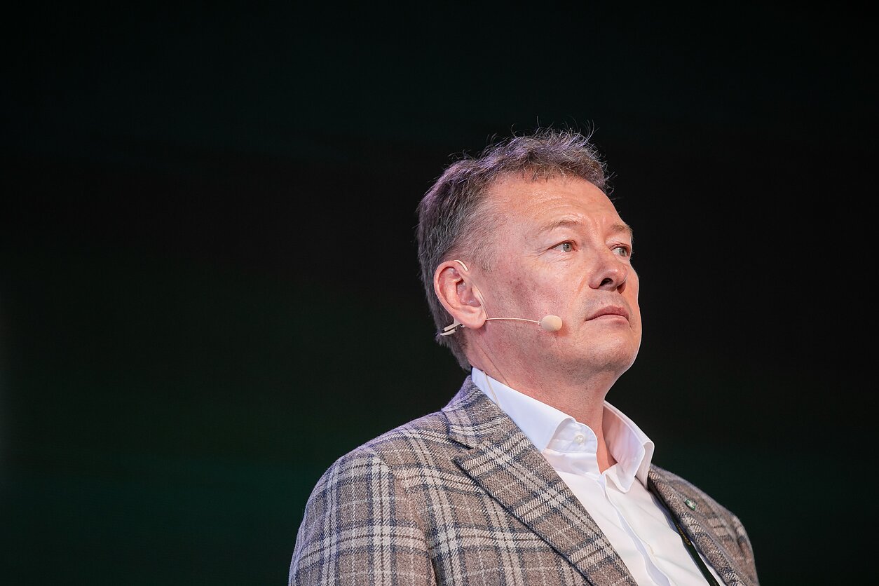 Janulevičius: Lietuviai užsienyje investuoja daugiau nei užsieniečiai Lietuvoje